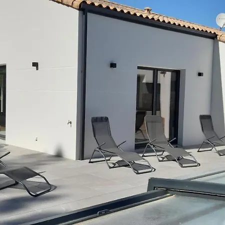 With Private Pool Tatil Evi *