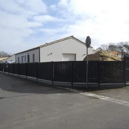 With Private Pool Tatil Evi *