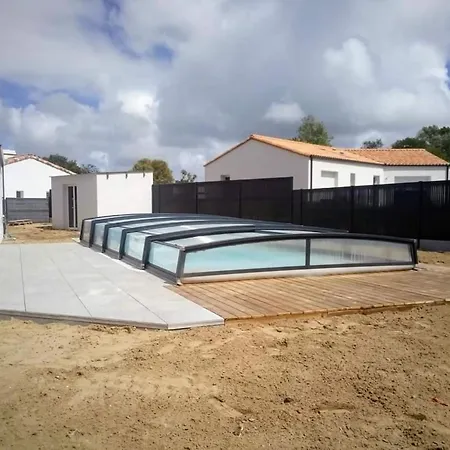 With Private Pool * Saint-Jean-de-Monts