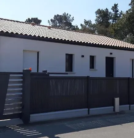 With Private Pool Tatil Evi